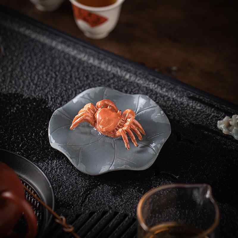 茶の置物 熱水変色 カニ 蓮の花 かわいい モチーフ 樹脂製 茶卓 茶盤 アクセサリー インテリア 雑貨 デ..