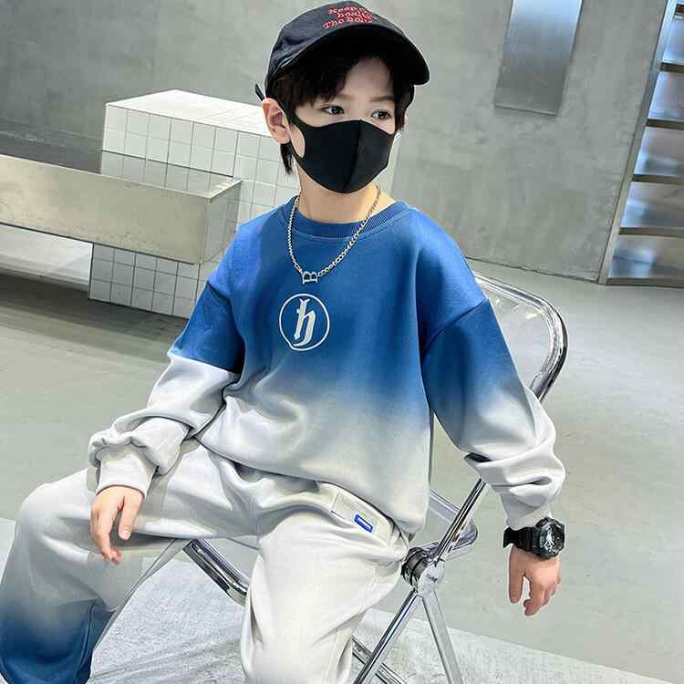 男の子 スウェット セット 長袖 長ズボン 春秋 カジュアル スポーツ 綿 グラデーション 字母 パターン ..