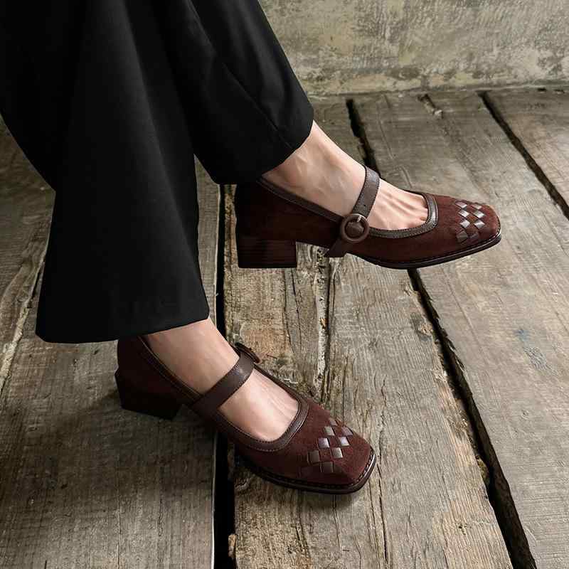 シューズ レディース ミドルヒール チャンキーヒール スクエアトゥ ツートーン スエード 羊皮 レザー バックルストラップ シングルシューズ 普段使い 復古スタイル ブラック ブラウン