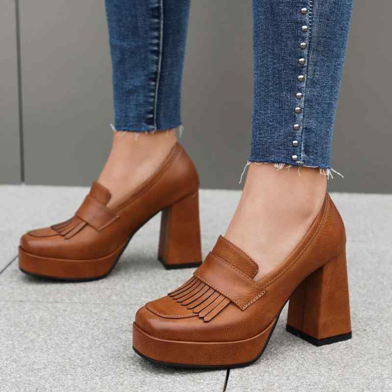 パンプス レディース スクエアトゥ スリッポン プラットフォーム 厚底ヒール フリンジ飾り PUレザー 韓..