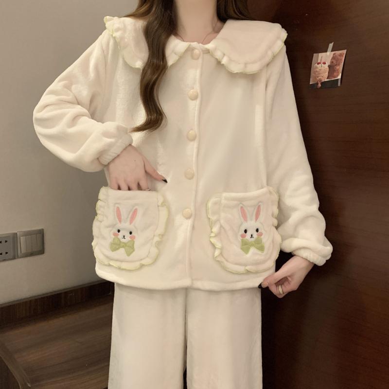 Rakuten - パジャマ レディース 秋冬 フランネル 長袖 ポロカラー トップス ロングパンツ セット かわいい プリント 厚手 保温 通気 快適 ポリエステル ルームウェア 外出着用 カジュアル