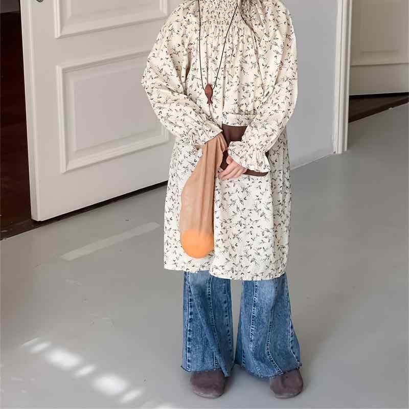 女の子 デニムパンツ 切り替え 韓国 ワイドレッグ 春 カジュアル 普段使い 柔らかい 無地 ブルー 中腰 ..