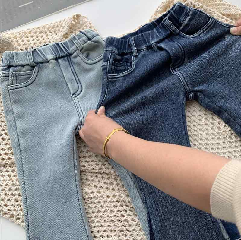 女の子 デニムパンツ 冬 厚手 フレアパンツ フリース 裏地 中腰 ゴム腰 ネイビー ライトブルー 柔らか..