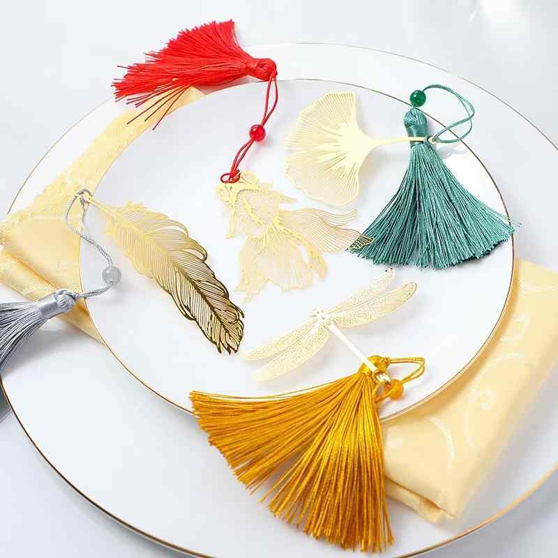 ナプキンリング 蓮の花 銀杏の葉 タッセル 高級感 金属 銅 電気メッキ加工 中華風 金 赤 ミニ 食卓 デ..