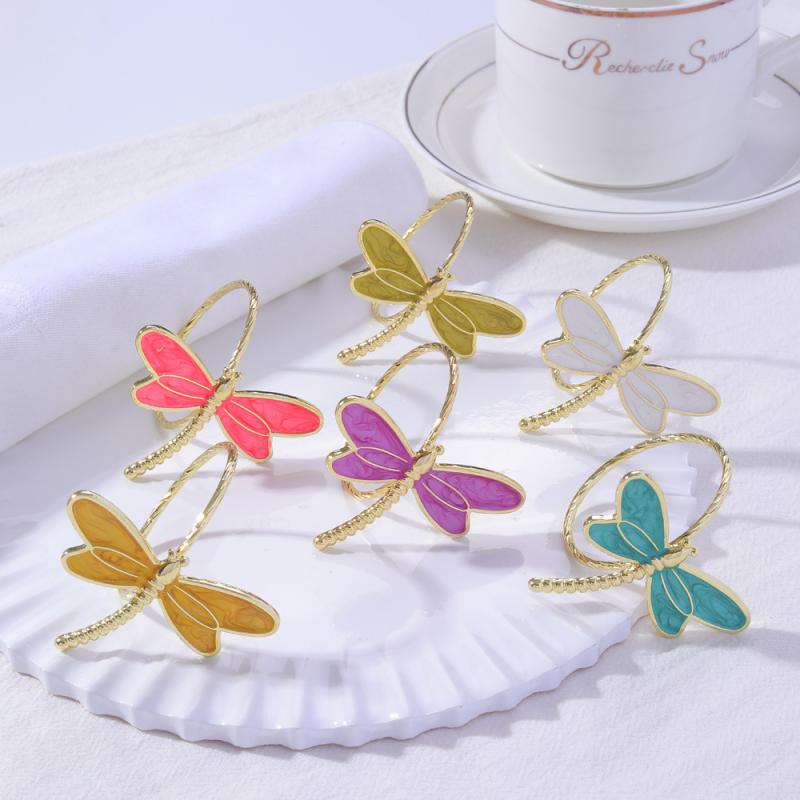 ・カテゴリ: ホテル用卓上スタンド・スタイル: アメリカン・主な素材: 合金・表面加工: メッキ・柄: 蜻蛉・セット数: 6点・カラー展開: ホワイト、イエロー、パープル、ピンク、グリーン、ライトブルー