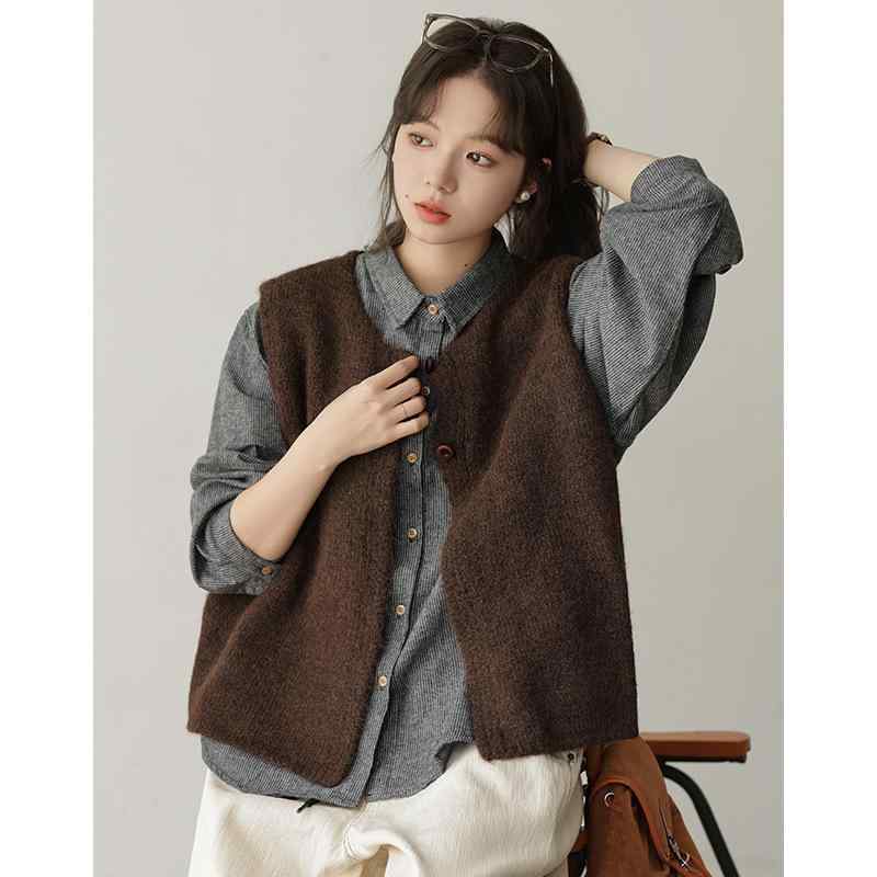 ニット ベスト レディース 厚手 ゆったり 無袖 開襟 シンプル レトロ 無地 ボタン アクリル混 ストレッ..