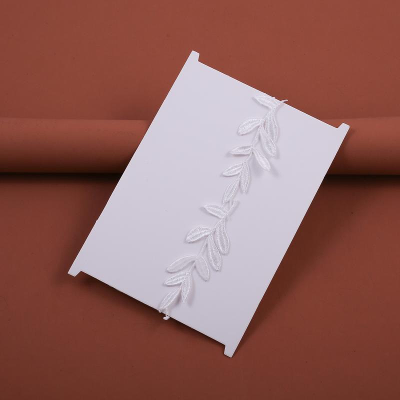 ガーターベルト レディース ウェディング 白 レース 伸縮性 リーフレース 高級感 弾力 結婚式 ブライダル 夏 欧米スタイル かわいい おしゃれ