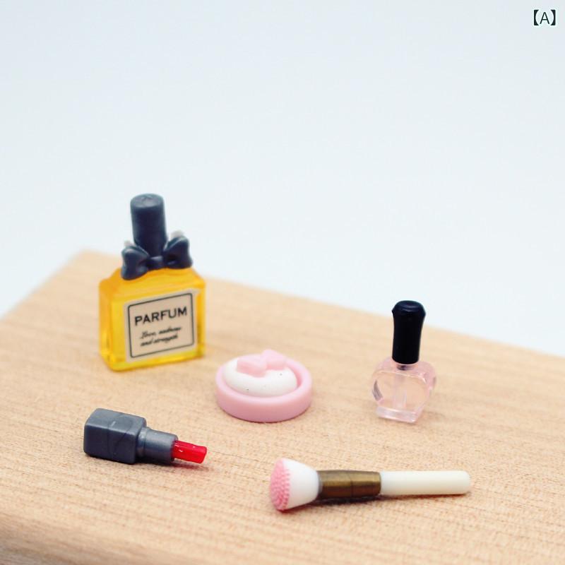 ドールハウス 子供 ミニチュア 化粧アクセサリー 口紅 香水 コンパクトパウダー パフ プラスチック製 ..