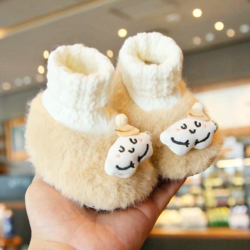 ・カラー展開: ブルー、ピンク、カーキ・サイズ展開: 内長10cm、内長11cm、内長12cm・適用性別: ユニセックス・スタイル: カートゥーン・適用年齢: 12〜36ヶ月