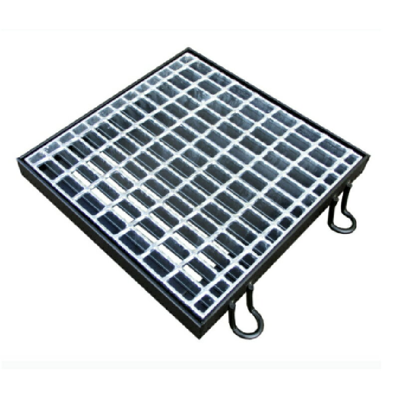 ■商品仕様●横断溝用●落とし込式正方形桝蓋です。●公共建築協会評価対象製品型番VG5BF 50-99商品番号044800292適用溝集水桝用枡穴の大きさ(長さ×幅)900×900（mm）適用荷重T-2グレーチング 寸法 l×w×h995×1000×50（mm）質量 (kg/枚)67.9ピッチ目並目バー形状Vギザクロスバーピッチ50（mm）注意※横断溝用です。施工の際、車両の進行方向をご確認の上、道路の端にご使用ください。※グレーチング本体のみの商品です。※混載便/車上渡しとなります。