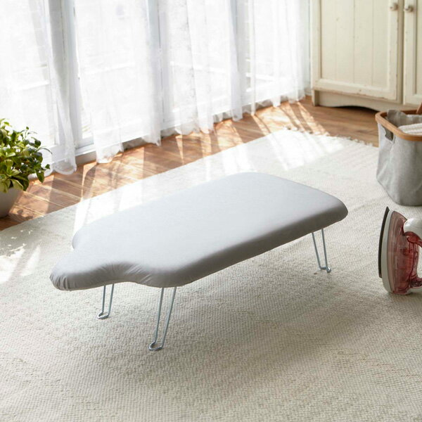 【ポイント5倍】【山崎実業】【アイロン台】軽量人体型アイロン台 フック付き アルミ 7828