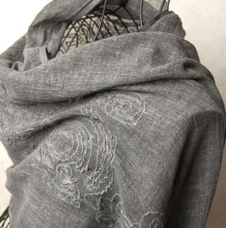 インド 刺繍コットンストール（スカーフ、ショール、マフラー） 墨色 プレゼント アジアン クリスマス インド綿 エスニック メンズ レディース ネコポスOK +Aのサムネイル