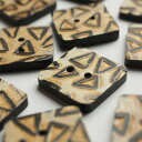 インド 手彫りボタン10個入りセット 四角 角型 二つ穴 プレゼント アジアン 母の日 ハンドメイド 手作り エスニック ネコポスOK ナチュラル素材 +H