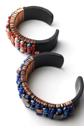 タイ 天然石ビーズバングル ラピスラズリ、珊瑚、パール アクセサリー プレゼント アジアン クリスマス エスニック レディース