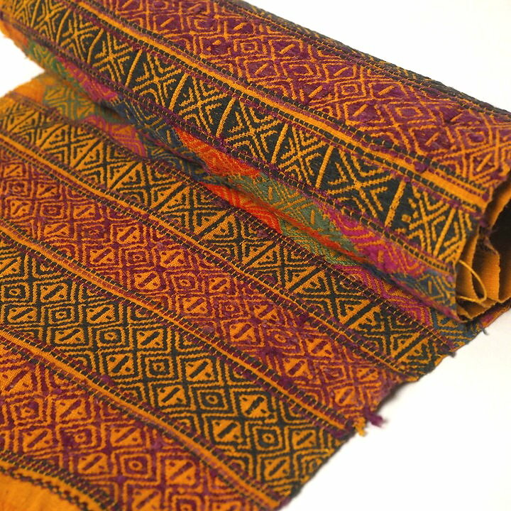 ブータンの布 壁掛け タペストリー 素材 プレゼント アジアン クリスマス エスニック ナチュラル インテリア