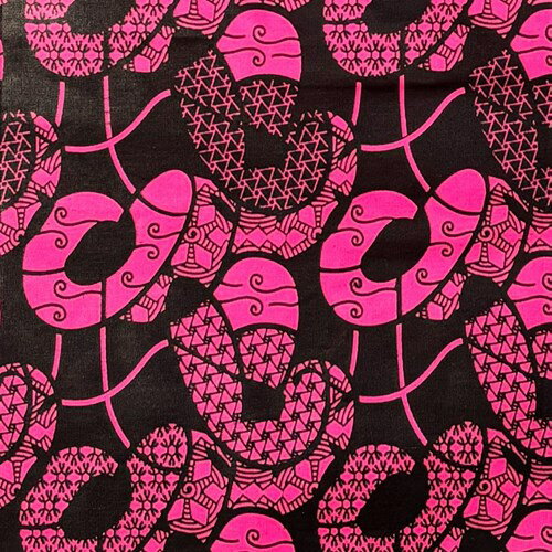 アフリカンプリント 布 生地 50cm単位 AP-13382 柄入バルーンアート 濃ピンク 黒 アフリカ 布 ブロード カットクロス ハンドメイド パッチワーク エコバッグ 手芸材料 ダンス 舞台 衣装 通園通学に