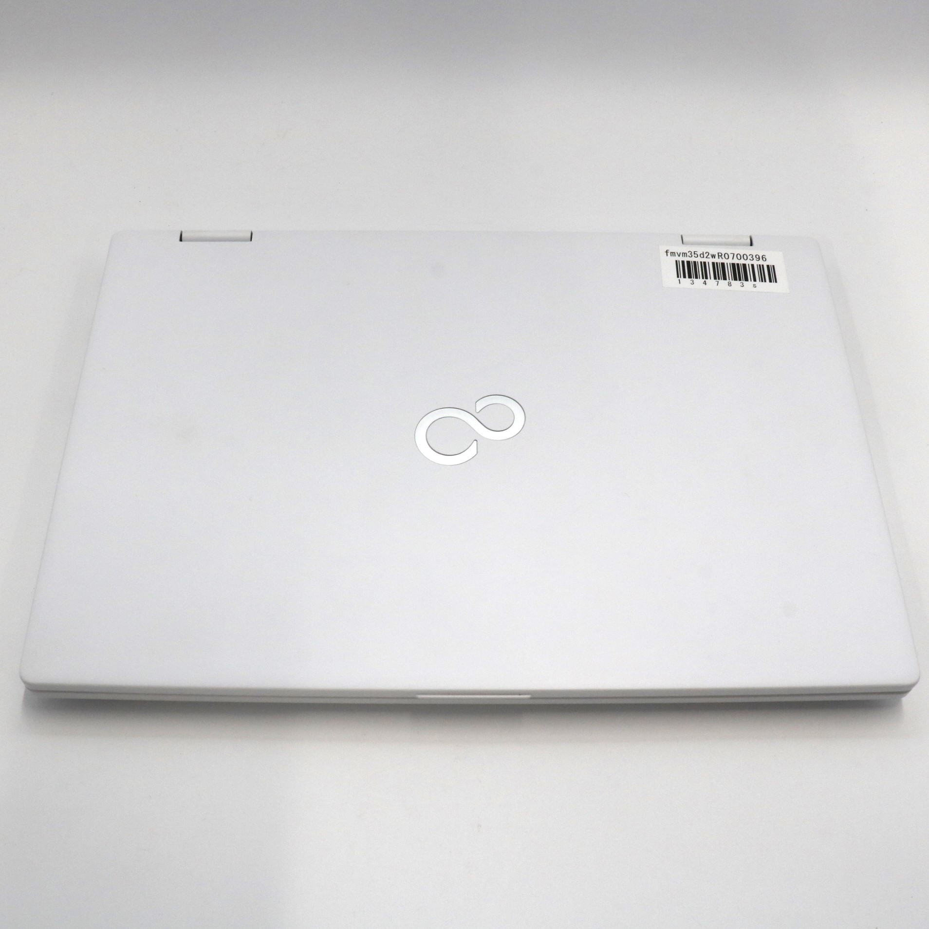 [中古] 【Office搭載】富士通 ノートPC LIFEBOOK 13.3型ワイド MH35/D2 256GB（Windows 10 Home 64bit）fmvm35d2w[非常に良い(A)]