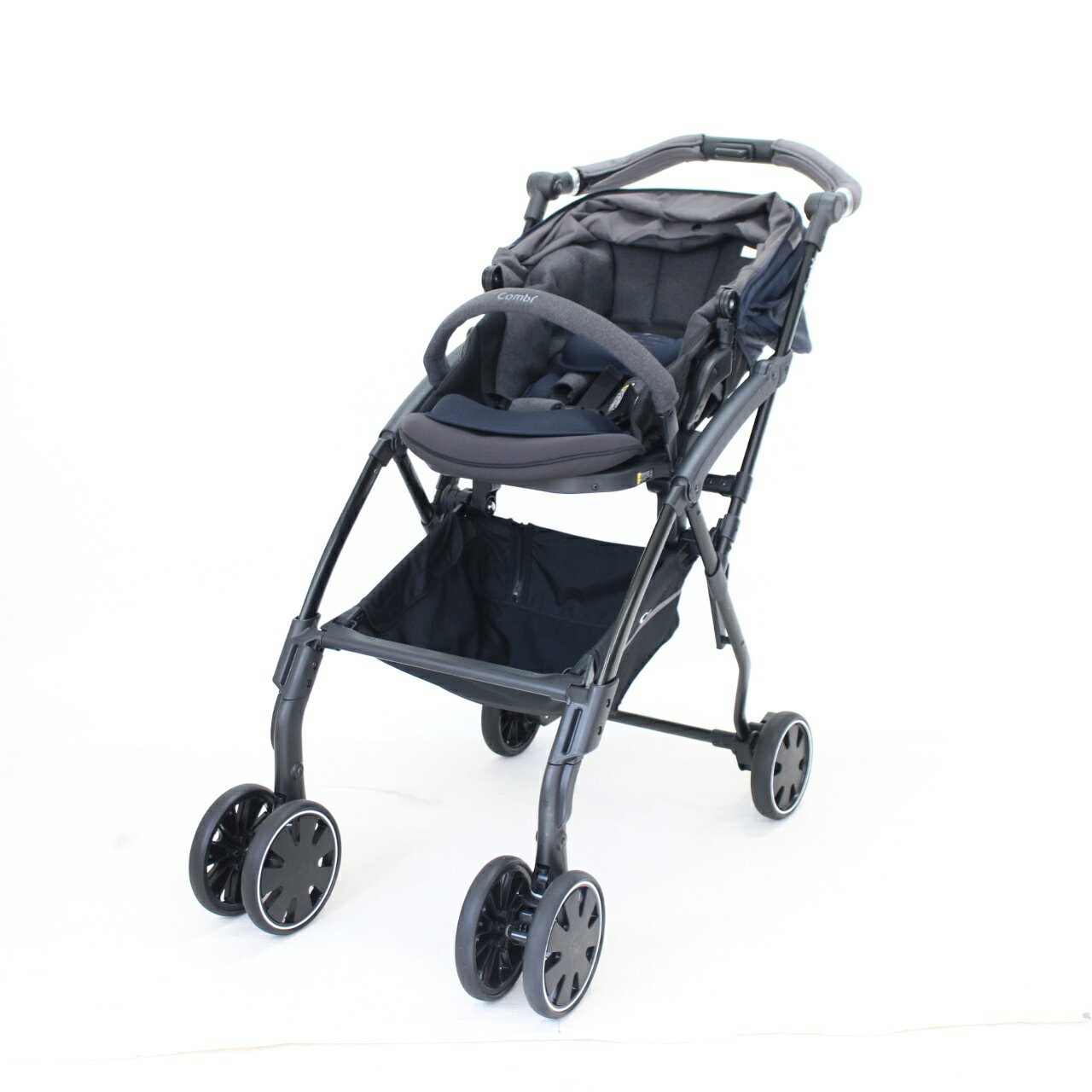 [中古] コンビ ベビーカー ホワイトレーベル ラベリタ エッグショック AL クラッシーネイビー (NB) 4972990185622-forunlimited[可(C)]