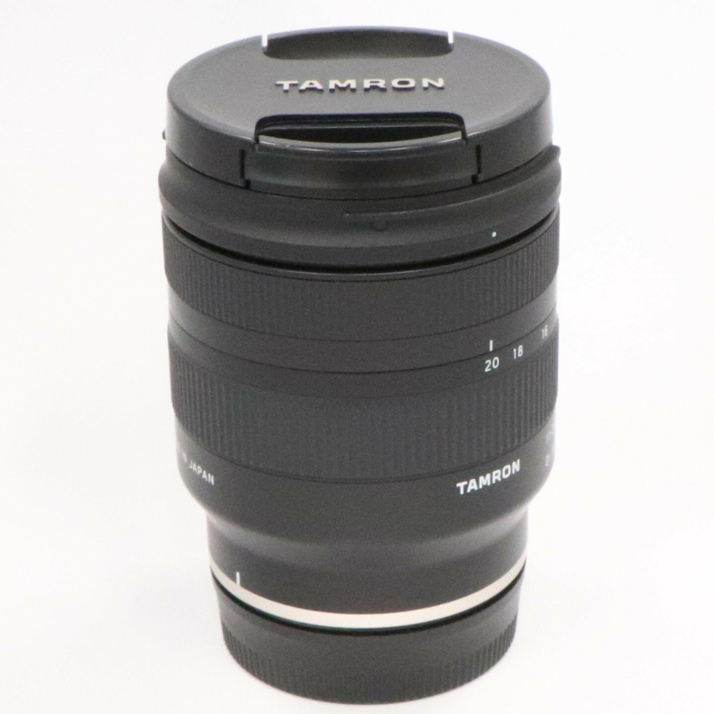 Rakuten - [中古] タムロン 11-20mm F/2.8 Di III-A RXD(Model B060) 広角ズームレンズ(SONY Eマウント用) tamron-1120-f28-e [良い(B)]