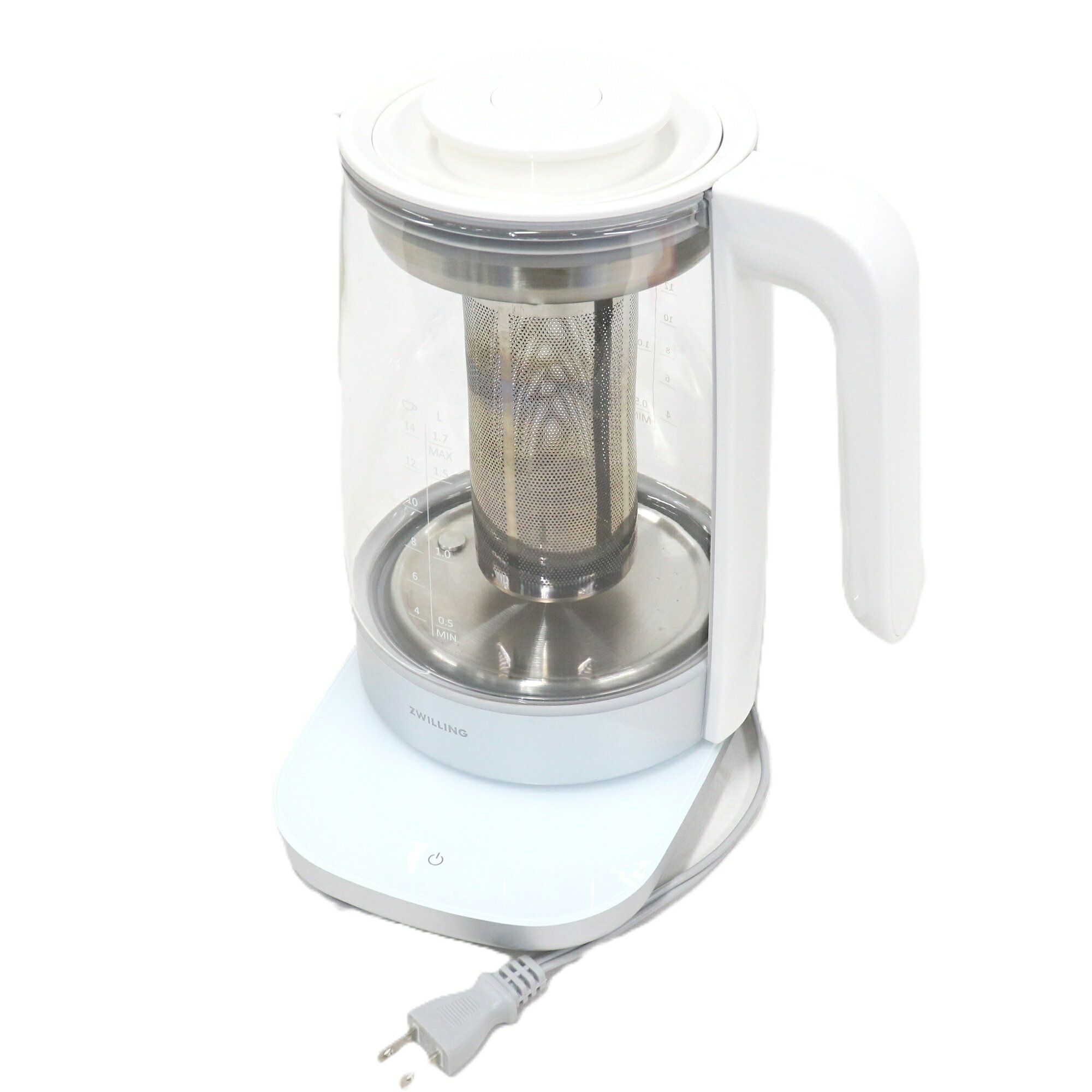 中古品 / 清掃済 / 通電確認済 / 購入2024年 / 傷や汚れがあるものの動作や機能には問題のない状態の良品です。 【状態】 必ず画像にてご確認をお願いします。 ・全体的に使用によるスレやキズがございます。 ・取り切れないチリやホコリ、汚れがございます。 ・本体内部の底や付属品に水の成分による変色がある場合がございます。 ・取れない水滴跡がある場合がございます。 【付属品】 ※写真をご確認ください。 ・本体 ・電源ベース ・取扱説明書 【注意事項】 写真は代表的なキズや汚れを掲載しています。（必ずご確認ください）実際にお届けする商品は商品画像と同程度の状態ではございますが、キズの箇所など全く同じものとは限りませんので予めご了承ください。 配送につきましては化粧箱に入れたうえで段ボールに梱包、もしくは当店が用意した段ボールでのみの発送になります。(化粧箱は付属しない場合がございます。) 取扱説明書などの冊子類は原本ではなく、当店で印刷したコピーが発送される場合があります。