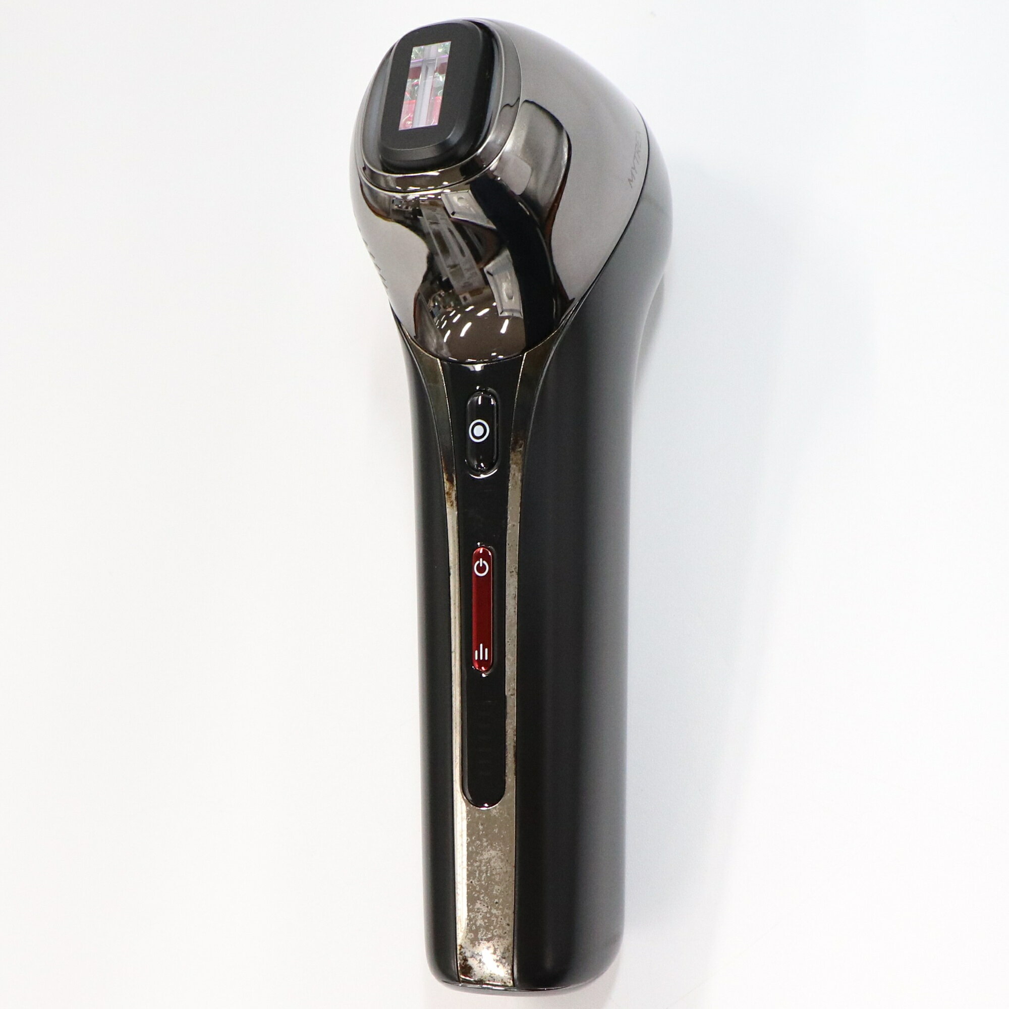 中古品 / 清掃済 / 動作確認済 / 購入2025年 / 機能面に問題はなく正常に機能します。目立つ汚れがあります。同梱品の一部が欠品しています。 【状態】 必ず画像にてご確認をお願いします。 コットンストッパーが不足しています。 ・フォトショット側の持ち手部分に変色汚れがあります。 ・全体的にスレやキズがあります。 ・取り切れないチリやホコリ、汚れがあります。 ・取扱説明書は折れなどの傷みがあります。 【付属品】 ※写真をご確認ください。 ・本体 ・電源コード ・保護メガネ ・取扱説明書 ※コットンストッパーは不足しています。 【注意事項】 コットンストッパーが不足している商品です。あらかじめご了承の上ご購入お願いいたします。 写真は代表的なキズや汚れを掲載しています。（必ずご確認ください） 実際にお届けする商品は商品画像と同程度の状態ではございますが、キズの箇所など全く同じものとは限りませんので予めご了承ください。 配送につきましては化粧箱に入れたうえで段ボールに梱包、もしくは当店が用意した段ボールでのみの発送になります。 (化粧箱は付属しない場合がございます。) 取扱説明書などの冊子類は原本ではなく、当店で印刷したコピーが発送される場合があります。
