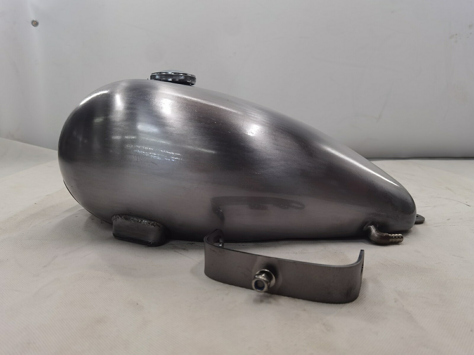 楽天市場】ドラッグスター400 タンク(バイク用品|車用品 楽天市場】ドラッグスター400 タンク(バイク用品|車用品