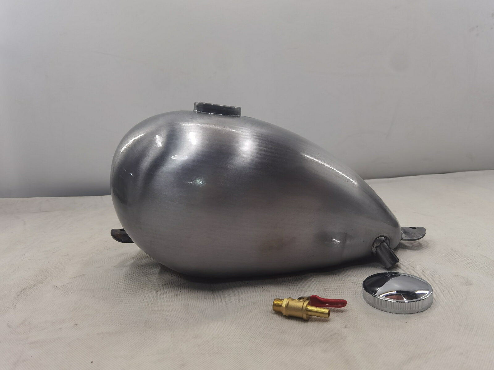 楽天市場】ピーナッツタンク(対応車種メーカーホンダ)の通販 楽天市場】ピーナッツタンク(対応車種メーカーホンダ)の通販