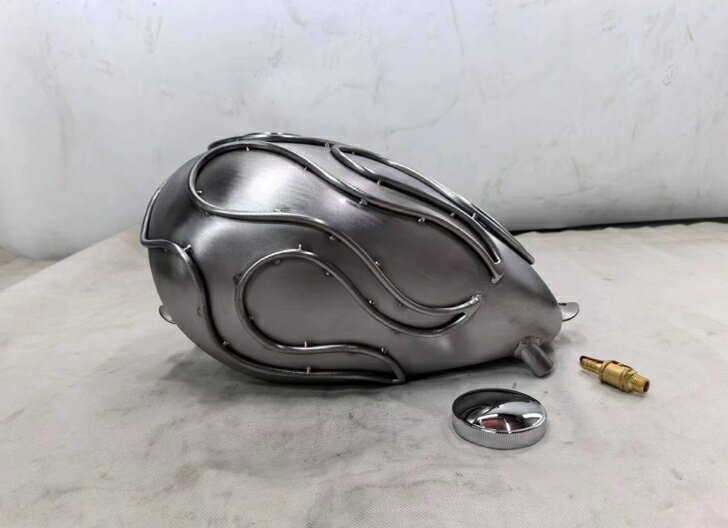 T-170　 ハーレー用　汎用　 ピーナッツタンク 　カスタムタンク 　チョッパー　ロートンネル　タンク製作工房