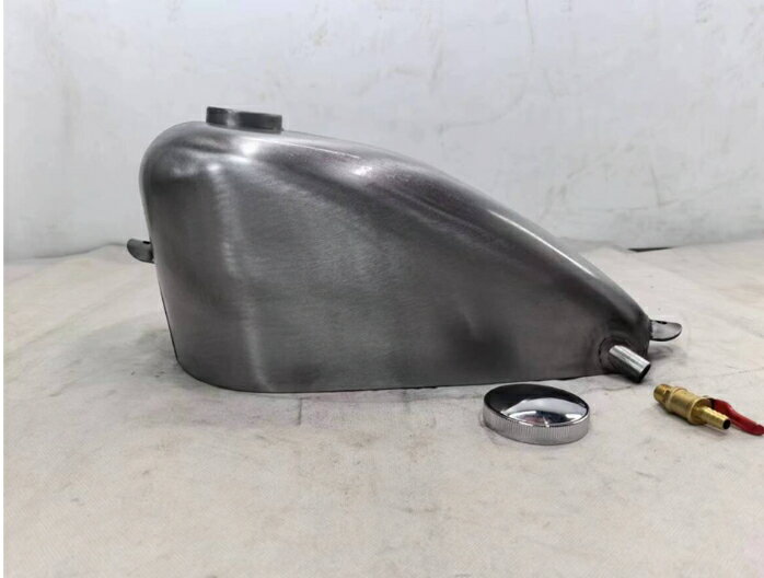 T-175　ハーレー　汎用　ナロー　スポーツスター 　カスタムタンク　チョッパー　タンク製作工房