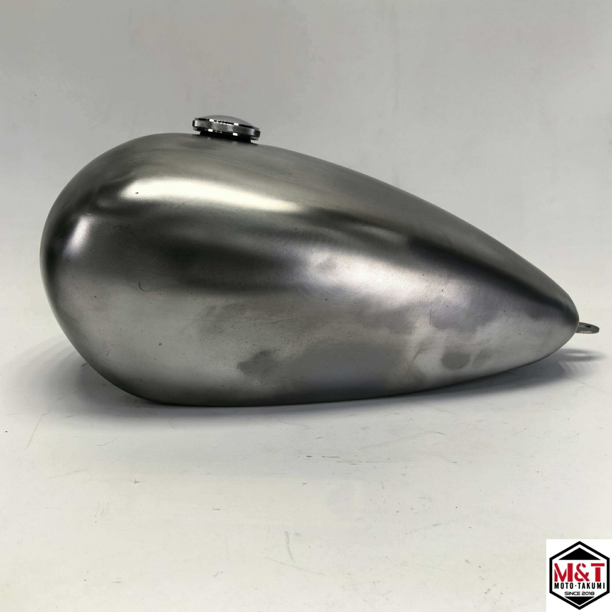 楽天市場】スティード タンク（車用品・バイク用品）の通販
