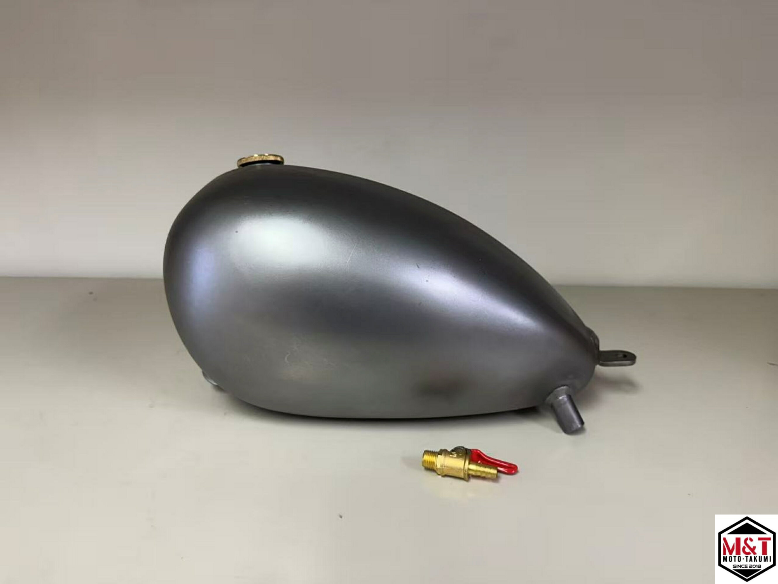 楽天市場】ピーナッツタンク（バイク用品｜車用品・バイク用品）の通販
