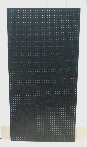 有孔ボード 黒色 4mm×910mm×1820mm (8φ-30P/A品) 1枚組/約3.6kg