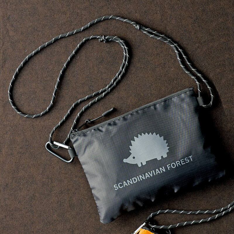 【新品/取寄品/代引不可】【特選商品5】ジップミニサコッシュ(ブラック) SN-B0001BK <スカンジナビアンフォレスト>