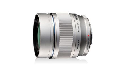 【新品/取寄品】OLYMPUS マイクロ一眼用交換レンズ M.ZUIKO DIGITAL ED 75mm F1.8 シルバー