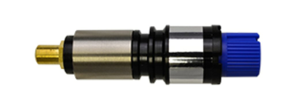 配送区分：SSサイズGT202BU【新品/取寄品/代引不可】0.9径用カッタープランジャ(スプリング無し刃用) PHP35-CB09-HS※ご注文手続き後、当店より発送予定日または取寄商品の在庫有無・納期を記載したご注文確認メールをお送りいたしますので必ずご確認をお願い致します。 こちらの商品はお取り寄せの商品となり、通常、土日祝を除く7営業日前後での発送となります。（詳細納期はご注文後にメールにてご案内致します。） ※発注手配の可否をメールにてご確認させて頂く場合がございます。必ず当店からご案内するメールをご確認ください。 ※商品の手配ができない場合や、発注手配可否の確認が取れない場合には誠に申し訳ございませんがキャンセルとさせていただきます。 ※直送の場合別途送料が掛かる場合がございます ※キャンペーン期間特価の場合ご注文金額が変更となる可能性がございます。 ※メーカーや弊社取引先へ申請書のご記入・提出をお願いする場合がございます。青つまみ φ0.9mm刃用プランジャ・商品詳細 : 【対応機種】FC4500シリーズ / FC4200シリーズ / FC8000シリーズ