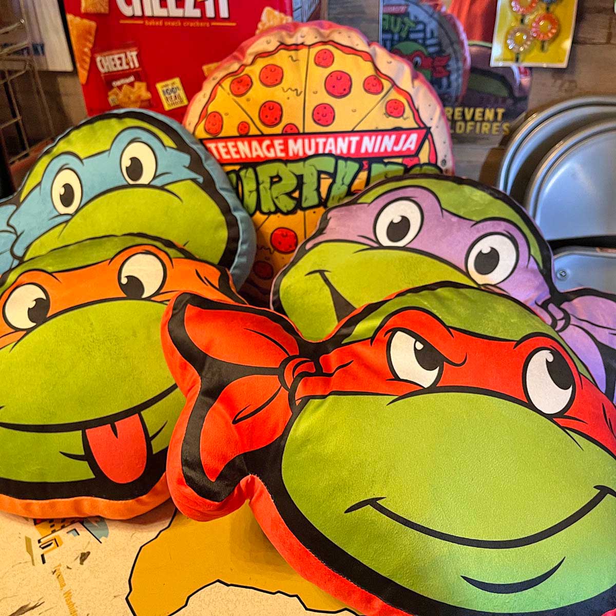 【 ミケランジェロ オレンジ 】 Teenage Mutant Ninja Turtles DIE CUT CUSHION MICHELANGELO タートルズ クッション