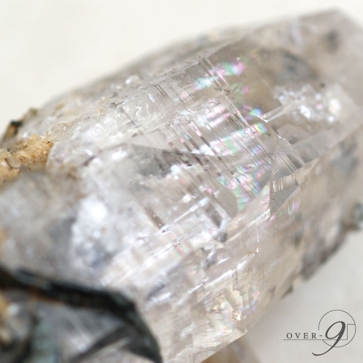 【ヘマタイトインクォーツ ポイント ネパール・ガネーシュヒマール産　184g】【メール便不可】水晶 ポイントクラスター ヘマタイト 天然石 パーワーストーン 効果 意味 種類 天珠(浄化アイテム 原石 パワースポット ディスプレイ インテリア プレゼント)