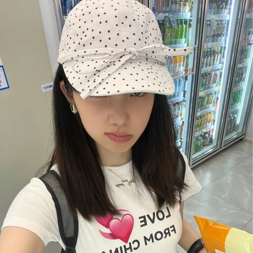 リボン付きドット柄キャップ (T) リボン付きドット柄キャップ (T)