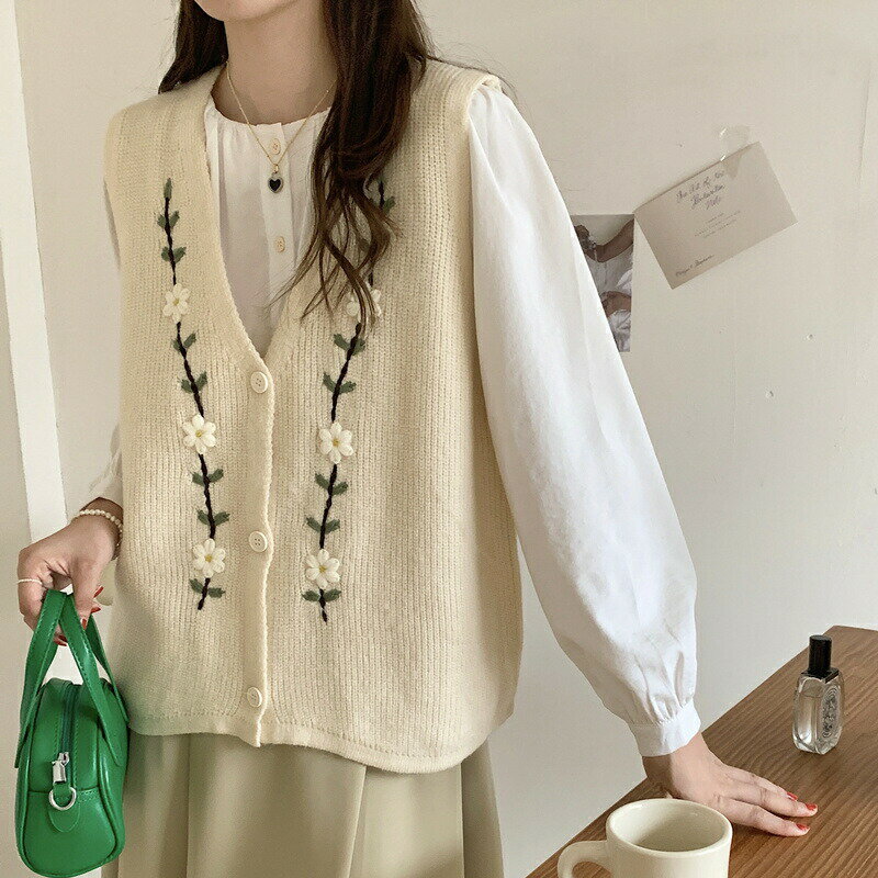 カジュアル 韓国ファッション Vネック ニット生地 刺繍 ベストジレ[K](T)