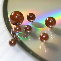 球体［素材：ベスペル（ポリイミド）］［直径：φ1インチ］［基準寸法：25.4000mm］［数量：1個］［在庫種別：標準在庫品］