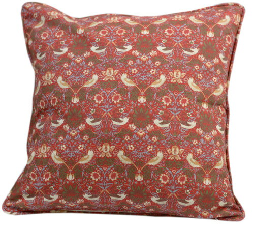 Laura's Beau 英国製 ウィリアムモリス クッションカバー [45×45cm] コットン クッション カバー ソファ インテリア 雑貨 おしゃれ かわいい プレゼント ギフト 誕生日 母の日 クリスマス 花柄 花 フラワー いちご泥棒 Strawberry Thief Red CCP9