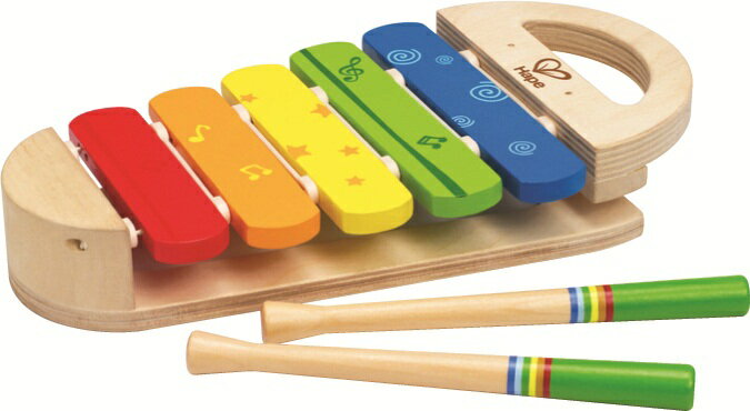 ■　商品詳細　■ 商品名 レインボーシロフォン 商品番号 E0302 商品説明 シンプルな楽器たちが、子供達の音楽を楽しむ感性を育みます。 このしっかりとした木琴で子供達は、色も学ぶことができます。 ※かわいい音を奏でますが、音階はございません。 ■対象年齢：12ヶ月〜 ■パーツ：3 ■パッケージサイズ：27.5×9×18cm ■商品サイズ：27×13×4.3cm ※パッケージ及び仕様が予告なく変更になる場合がございます。あらかじめご了承ください。 実際の商品の色と画像の写り具合が異なることがありますのでご了承ください