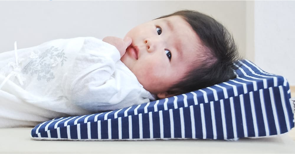 助産師監修 新生児にベビー枕は使ってもいい タオル枕の作り方や注意点から おすすめのベビー枕まで Hugkum はぐくむ
