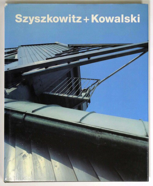 Szyszkowitz + Kowalski 1973-1993Published: Wasmuth1994Notes: サイズ: 305mm ページ数: 207p英語。ハードカバー。 コンディション：《C: やや傷み、キズ、スレ、汚れあり。まずまずの状態。》 カバーに小破れ、天地小口に少シミ、少ヤケあり。 画集・作品集 ID:71314管:LG-S3石川県金沢市の古書店からの出品です。古書の買取につきましてもお気軽にご相談ください【石川県古書籍商組合加盟店】。※ 注意事項：モニターの発色の具合によって実際のものと色が異なる場合がございます。