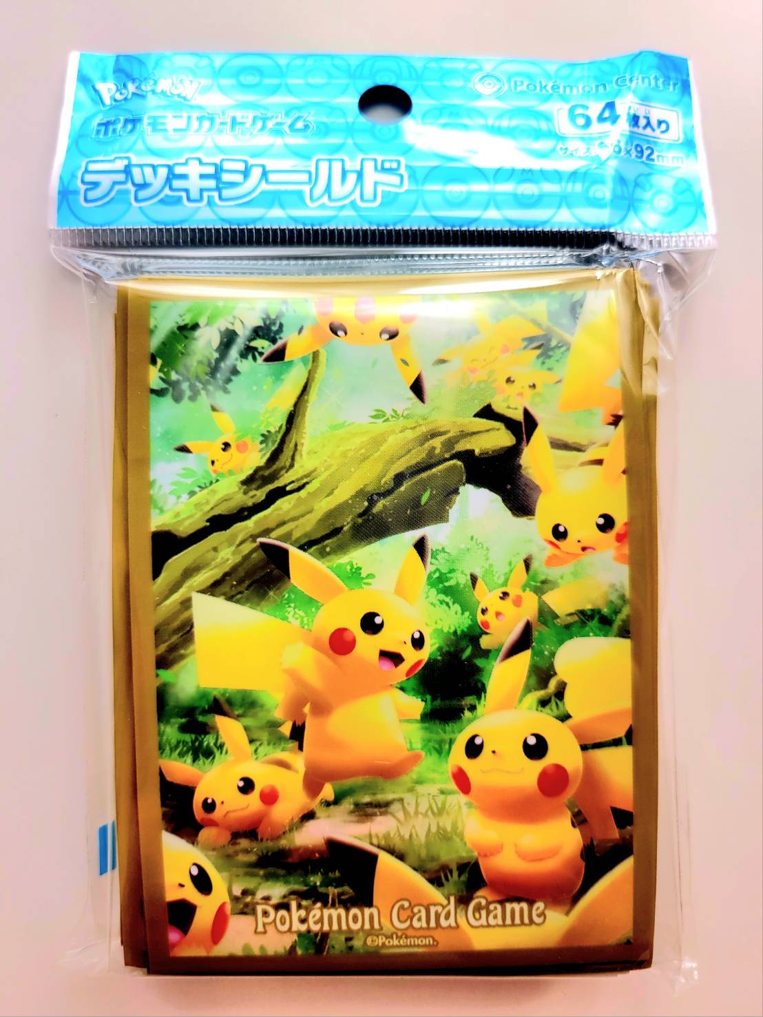 ポケモンカードゲーム デッキシールド ピカチュウの森Ver.2