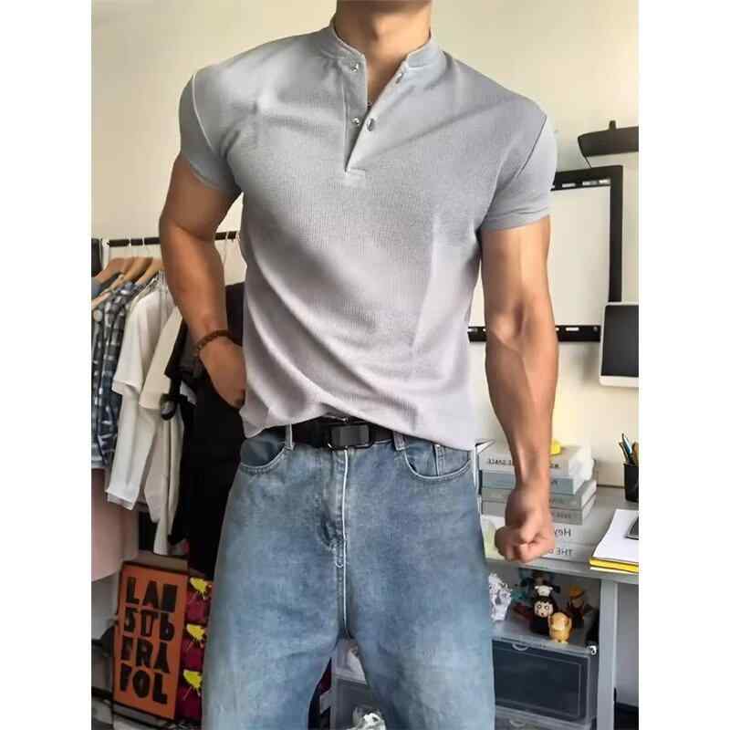 Tシャツ メンズ 男性用 ヘンリーネック 半袖 ポロシャツ スポーツ トレーニング ウェア アメカジ 麻 リネン混紡 無地 薄手 グレー ホワイト ブラック・カテゴリ: Tシャツ・スタイル: 流行・柄: 無地・フィット: ルーズ・対象: 青少年.成人・袖丈: 半袖・厚さ: 薄手・素材: 麻.・素材の割合: 30%以下・シーン: 日常・ディテール: ボタン・カラー: G25グレー(ヘンリーネック), G25白(ヘンリーネック), G25黒(ヘンリーネック), G26グレー(ポロネック), G26白(ポロネック), G26黒(ポロネック)・サイズ: M, L, XL, 2XL, 3XL・袖のタイプ: 通常・重量: 約 180g-250g・機能: ・性別: 男性