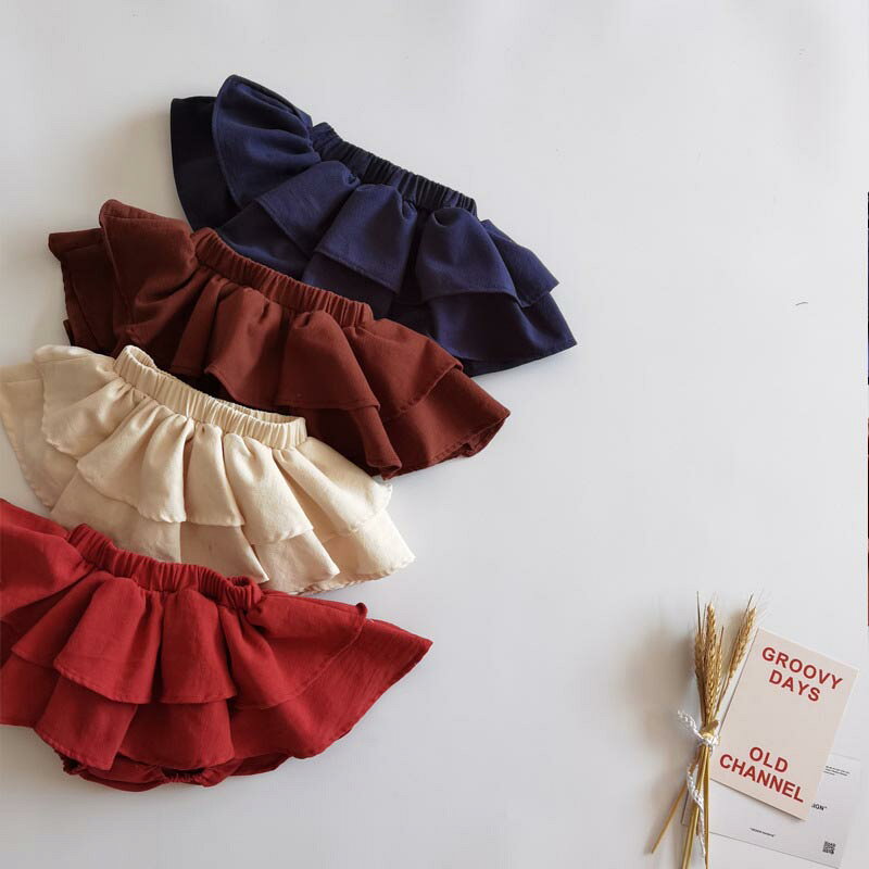 P-NEEDSの送料無料 フリフリオーバーパンツ ベビー ブルマ ベビー服 ベビーブルマ 赤ちゃん ベビーパンツ ブルマパンツ フリル スカート フリルスカート バルーン ボトムス 子供服 キッズ ベビースカート 半ズボン 楽天海外通販｜アングル2
