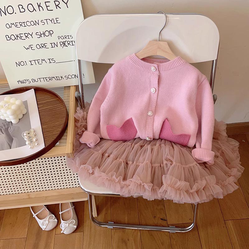 P-NEEDSの【送料無料】ニットカーディガン キッズ 女の子 ニット カーディガン 子ども 女の子 長袖 前開き 女児 ベビー キッズ 長袖 かわいい 前ボタン キッズ カーディガン 秋冬 セーター 暖かい クリスマス 誕生日 プレゼント 入園 小学生 楽天海外通販｜アングル2