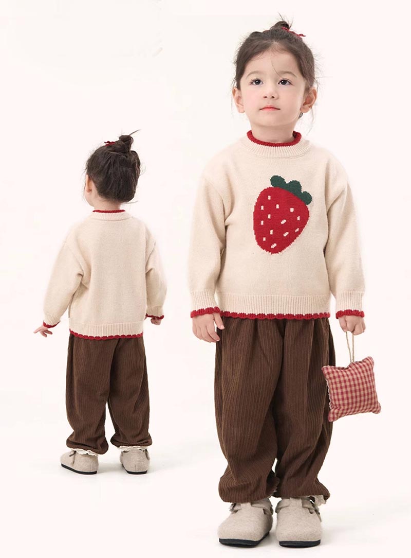 【送料無料】キッズ セーター ケーブル編み いちご柄 苺柄 ニット 子供服 男の子 ...