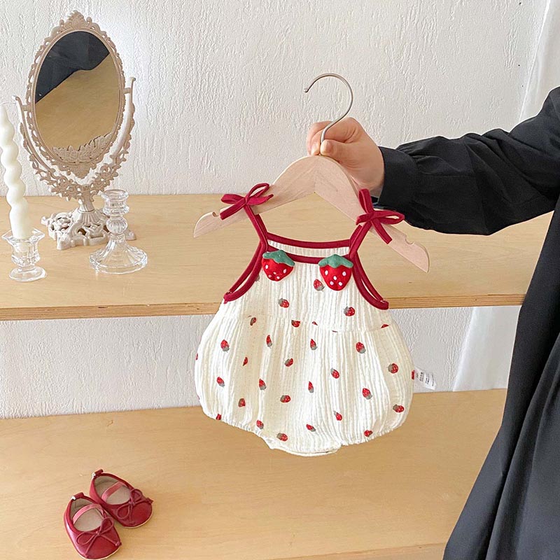 【送料無料】ベビーパジャマ 苺柄 ベビー服 ノースリーブ ロンパース キャミソール 赤ちゃん インナー 夏服 女の子 男の子 夏 肌着 子供 ベビー パジャマ 女の子 男の子 ルームウェア 新生児服 通園 幼稚園 出産祝い 楽天海外通販 p-needs-10014638 P-NEEDS サンプル画像2